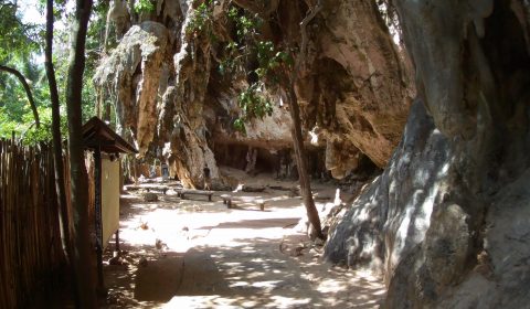 Phra Nang Cave