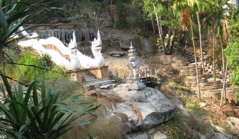 Wat Pha Lat