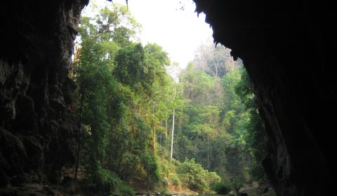 Tham Lod